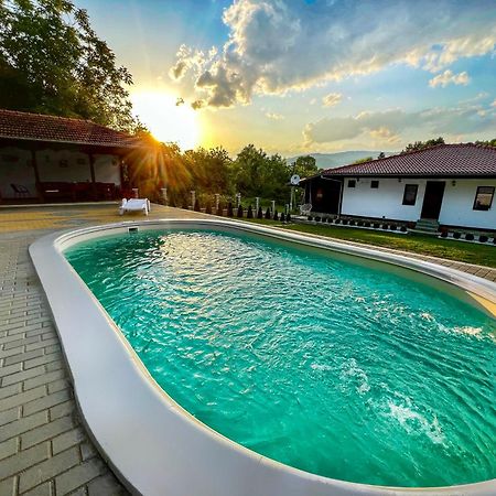 Старият Дюкянь Villa Elena Ngoại thất bức ảnh